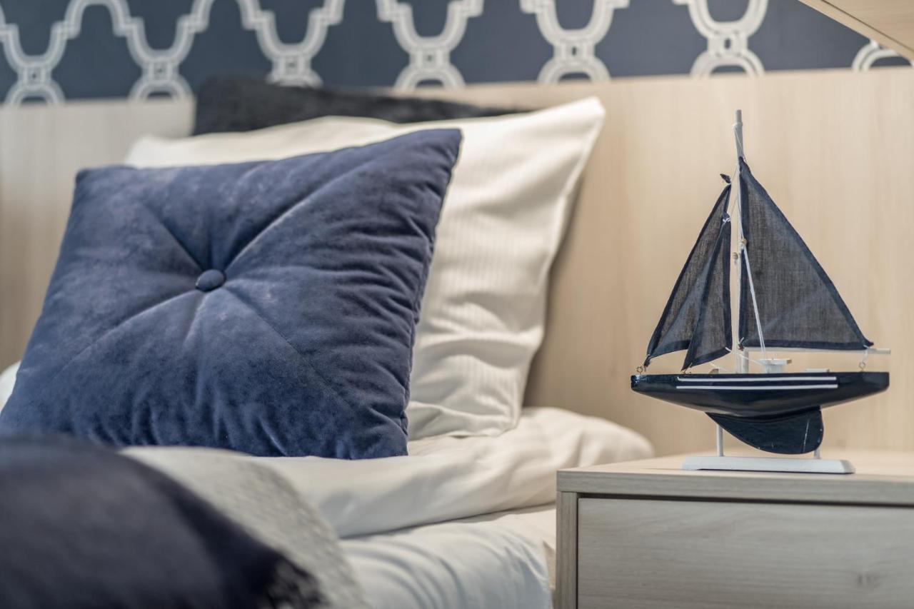 Lion Apartments - Naviflat Brabank Premium Apartment With Parking Γκντανσκ Εξωτερικό φωτογραφία