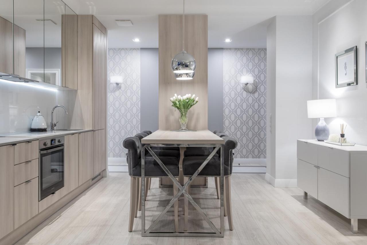 Lion Apartments - Naviflat Brabank Premium Apartment With Parking Γκντανσκ Εξωτερικό φωτογραφία